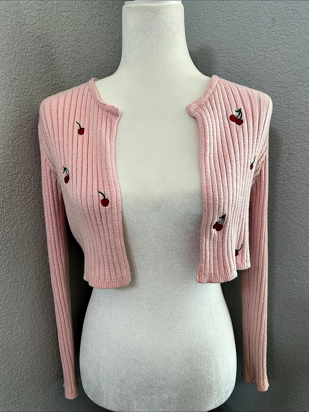 Witty Fox Cherry Embroidered Ribbed Crop Cardigan Pink Medium